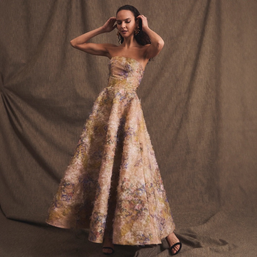 HELSI Celine Appliqué Strapless Cocktail Dress
